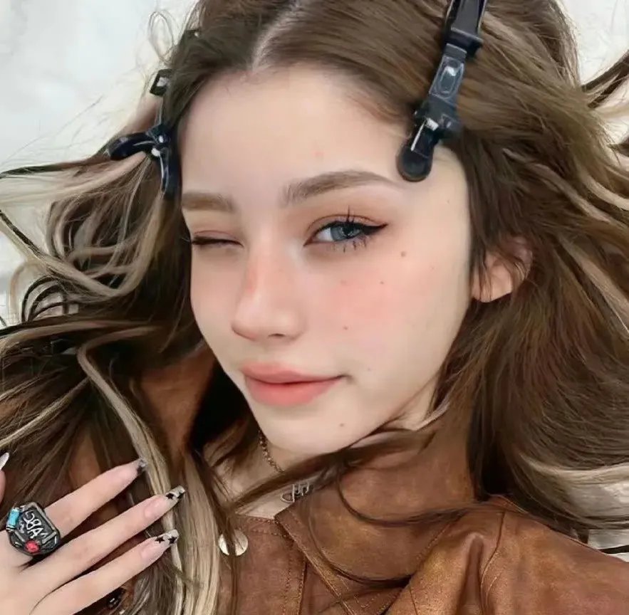歌女怀春